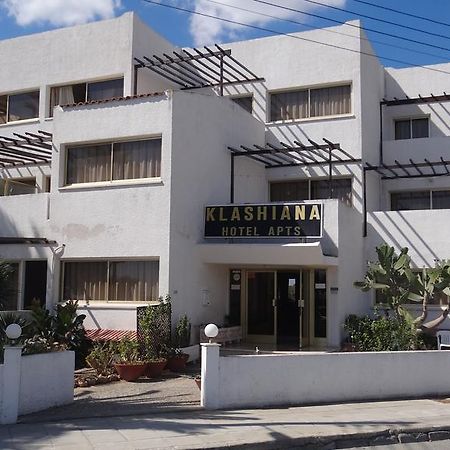 Klashiana Hotel Apartments Oroklini Extérieur photo