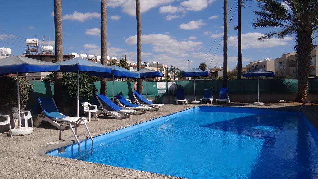 Klashiana Hotel Apartments Oroklini Extérieur photo