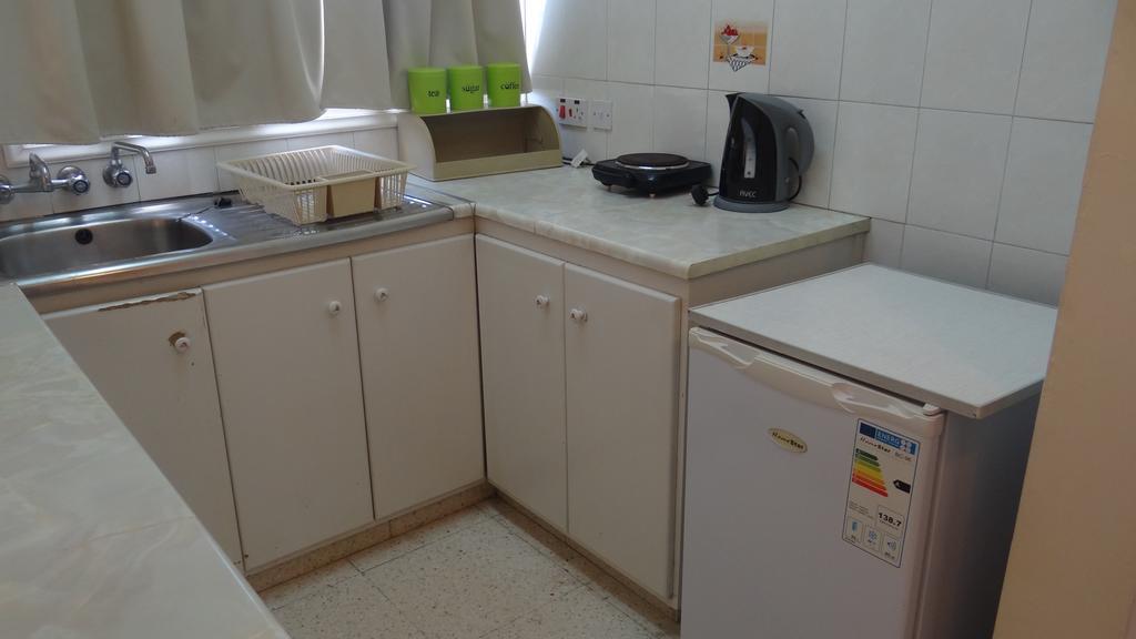 Klashiana Hotel Apartments Oroklini Extérieur photo